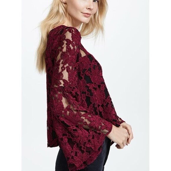 Cupcakes and Cashmere Red and Black Lined Long Bell Sleeve Top Size S - Picture 3 of 14